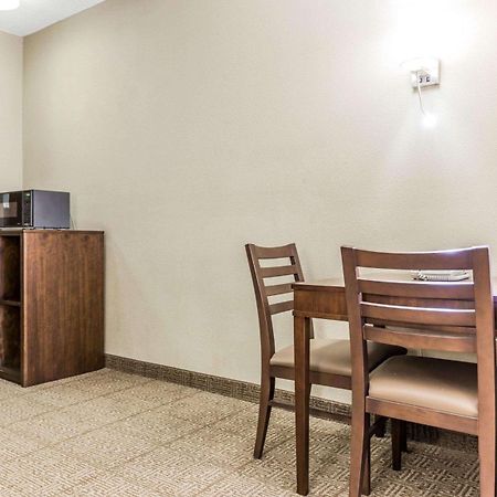 Comfort Suites At Isle Of Palms Connector Mount Pleasant Kültér fotó