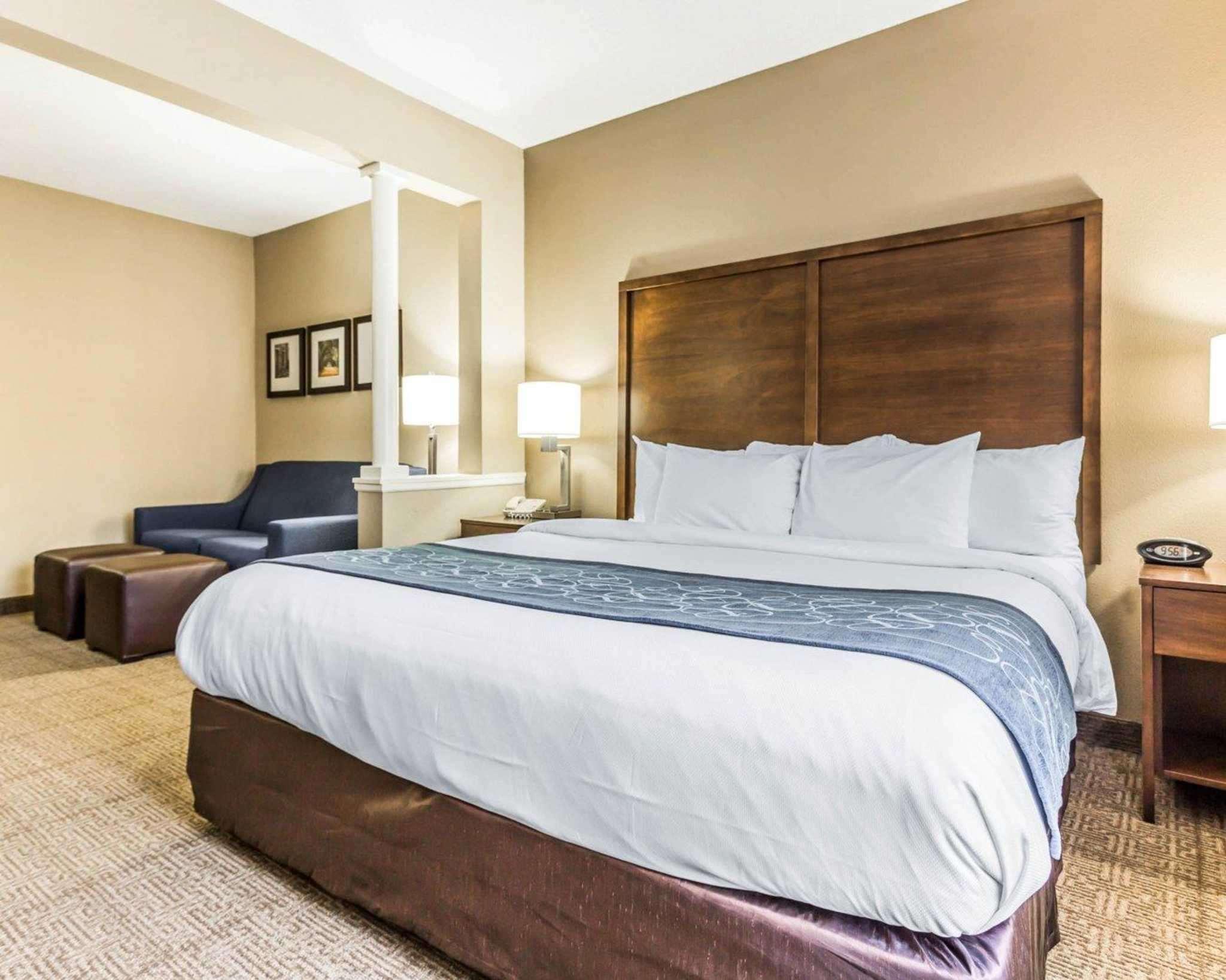 Comfort Suites At Isle Of Palms Connector Mount Pleasant Kültér fotó